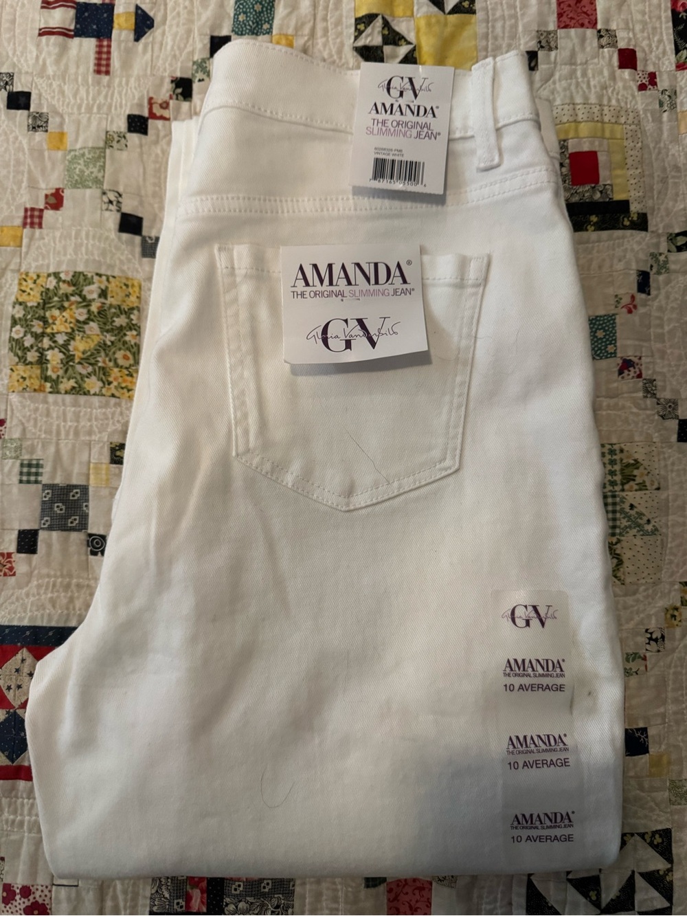 Gloria Vanderbilt Amanda Skinny Jeans in White